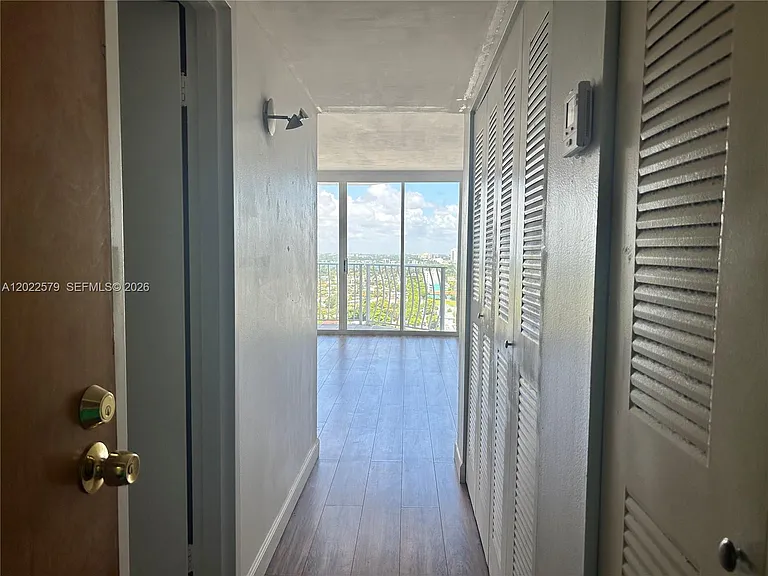 7601 E Treasure Dr #2104 — Photo 15