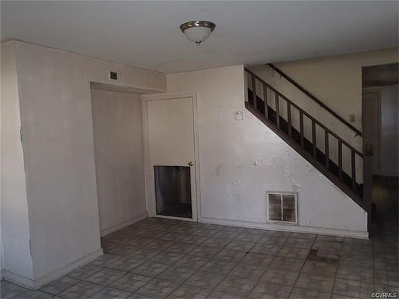 5th image of 602 Virginia Ave