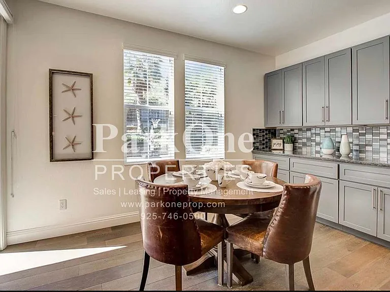 5286 S Montecito Dr — Photo 3