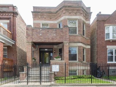 6127 S Langley Ave, Chicago, IL, 60637