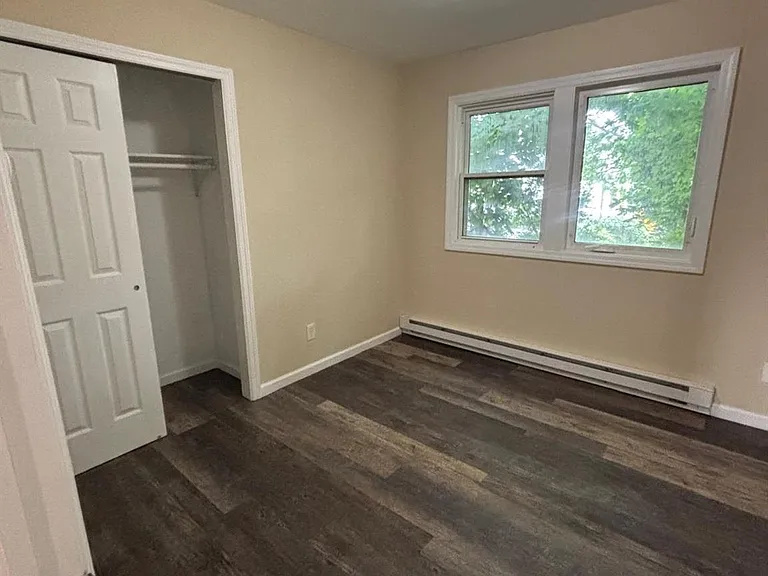 1121 Woodcrest Ave — Photo 11