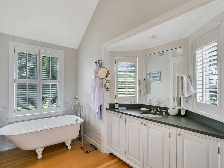 9 Ocean Ave — Photo 15