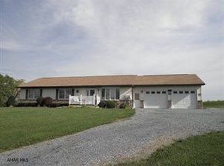 9822 Clear Ridge Rd, Everett, PA 15537