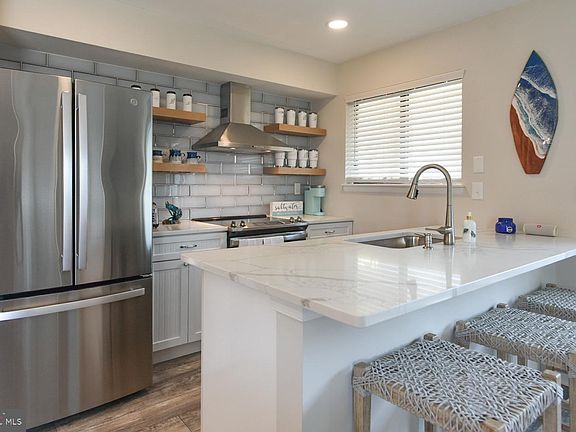 4th image of 117 112th St #117A