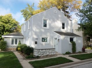 5503 Alba Ct, Greendale, WI 53129