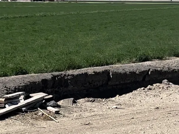 Pinto Dr, Yerington, NV 89447