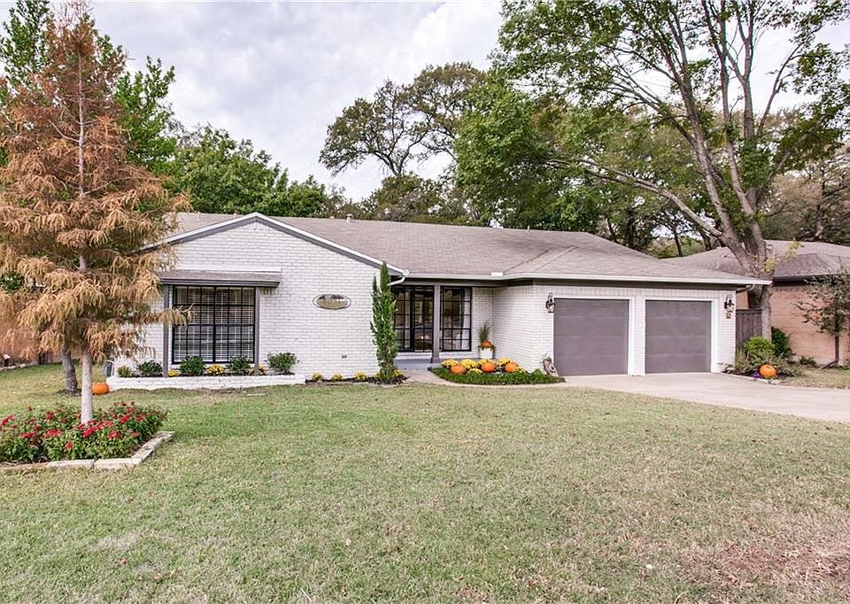 1st image of 8071 Claremont Dr