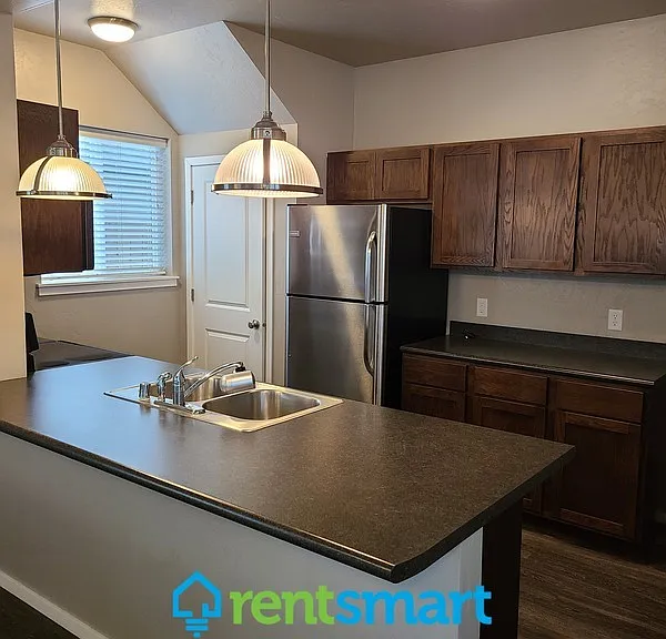 2207 Strand Ave #A — Photo 2