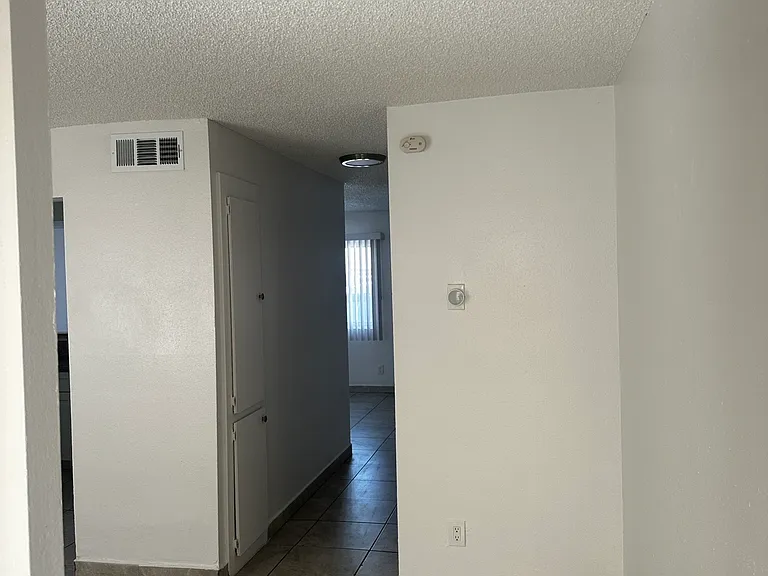 6901 Lennox Ave #3 — Photo 4
