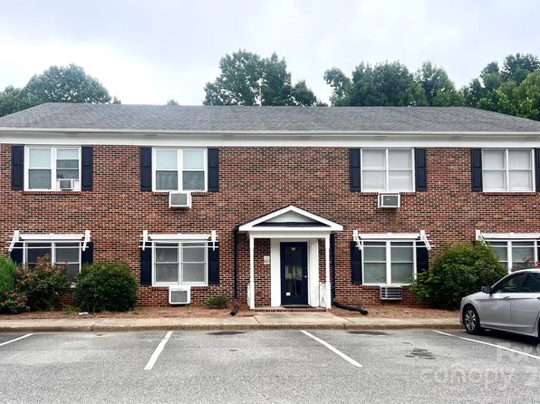 111 Stroupe Rd, Gastonia, NC 28056