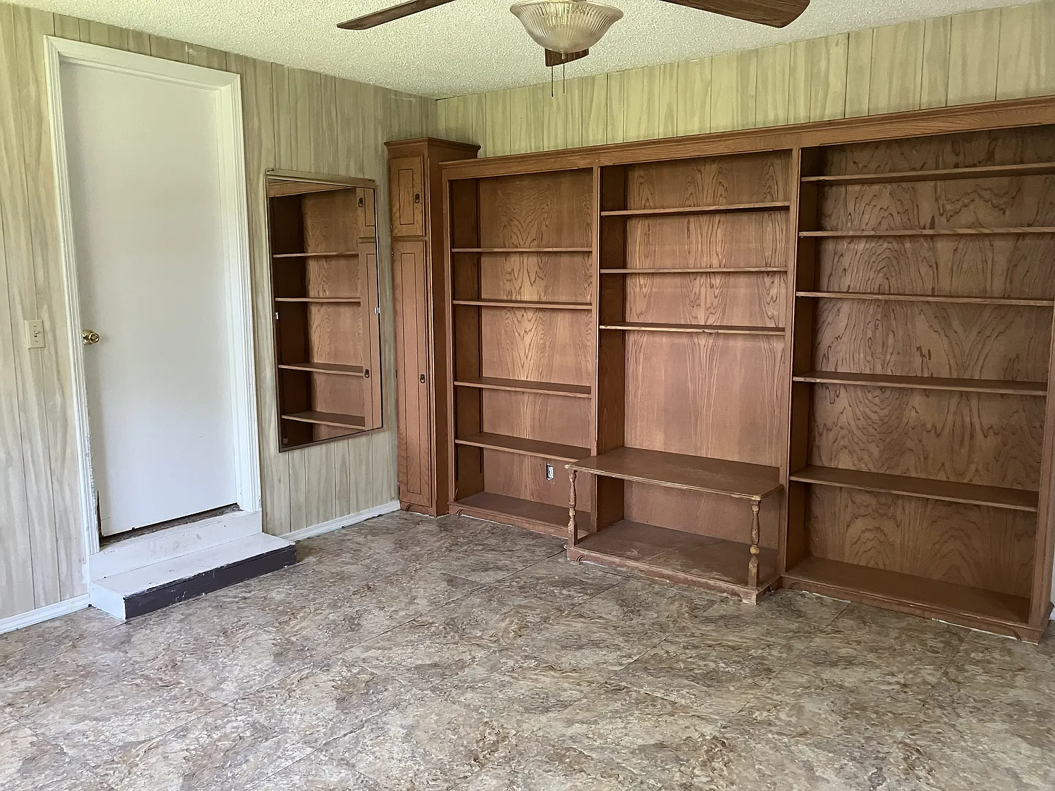 3 bed, 1610 sqft, $1,300 — Photo 4