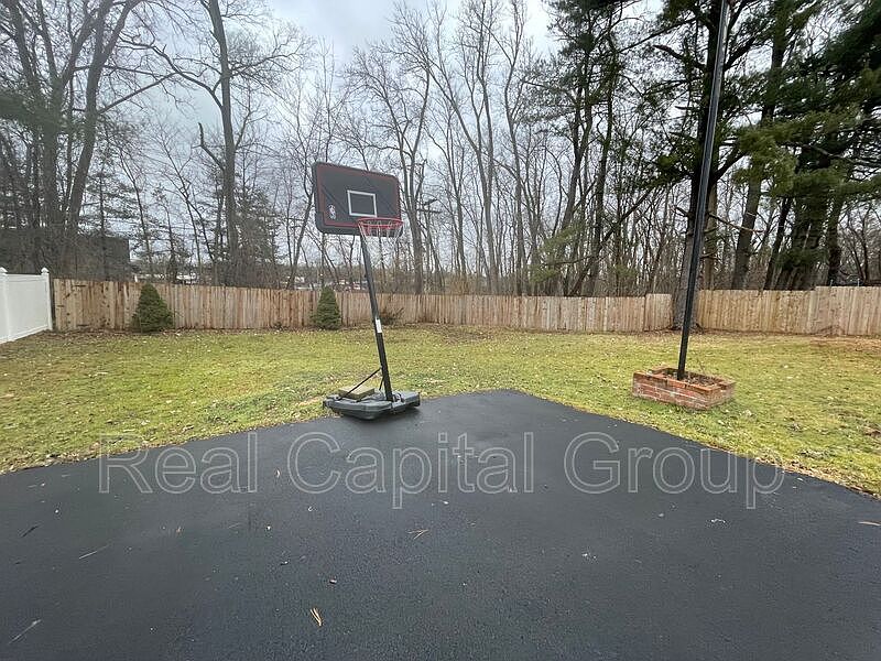 58 Old Loudon Rd Latham NY Zillow