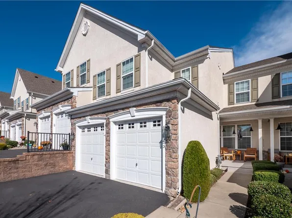 6125 Delaware Xing, Coopersburg, PA 18036