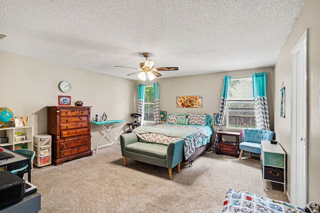 5441 Temecula Rd, Fort Worth, TX - View 4