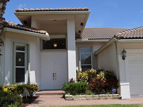 Home For Sale In Pelican Isles