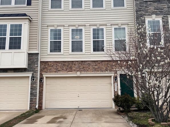 42253 Dean Chapel Sq