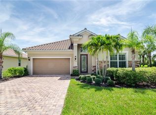 9578 Coquina Cir, Naples, FL 34120
