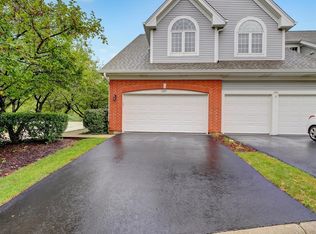 1725 W Ethans Glen Dr, Palatine, IL