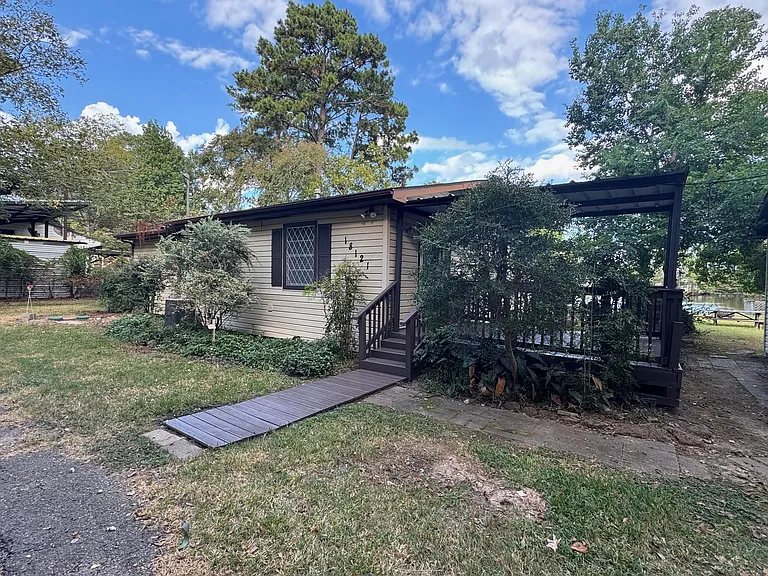 18121 Atkinson Ln — Photo 26