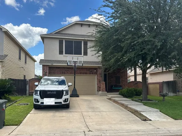 728 Andalucia Dr, Laredo, TX 78045