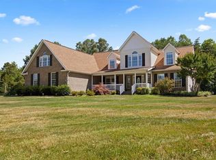 261 Matthews Rd, Pilot Mtn, NC 27041