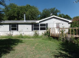 966 Highland Park Way, China Spring, TX 76633