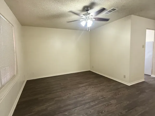 721 Avenue A APT 3, Denton, TX 76201