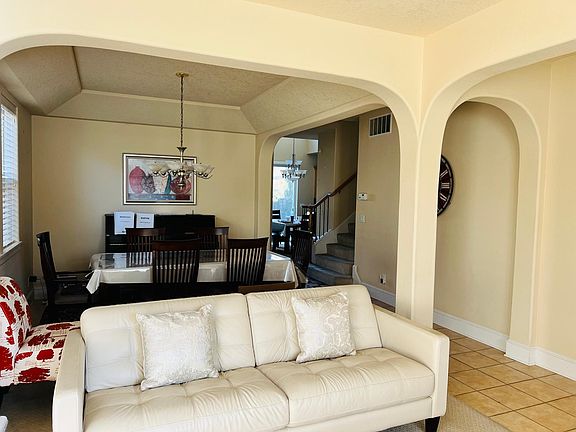 View of formal dining area.
(Furnishings not included in rental)
