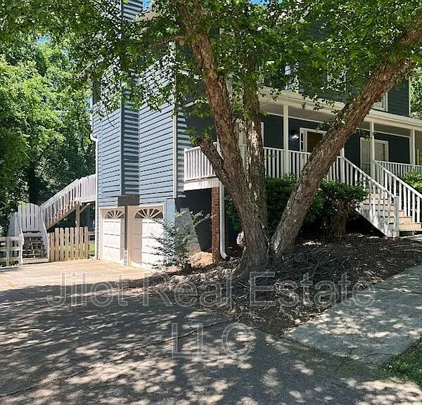 4707 Brazil Wood Ct NW — Photo 2