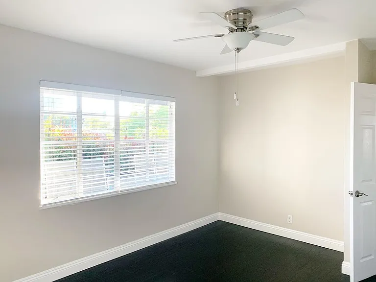 1113 N Sweetzer Ave #2 — Photo 19