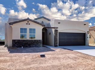 8227 Degas Dr, Las Cruces, NM 88007