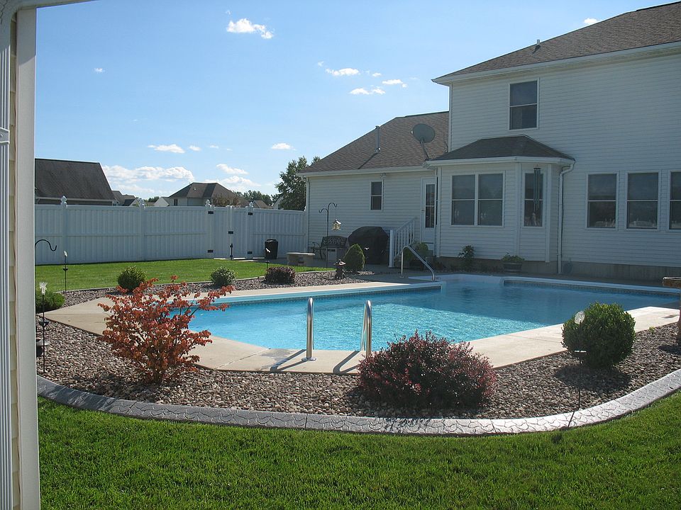 2nd image of 3713 Culpepper Dr