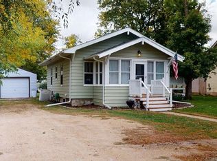 122 Beaver St S, Elkton, SD 57026