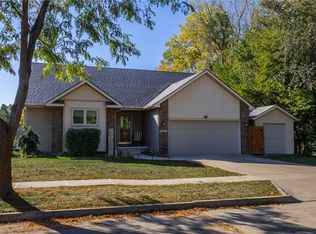4851 Richmond Ave, Des Moines, IA 50317
