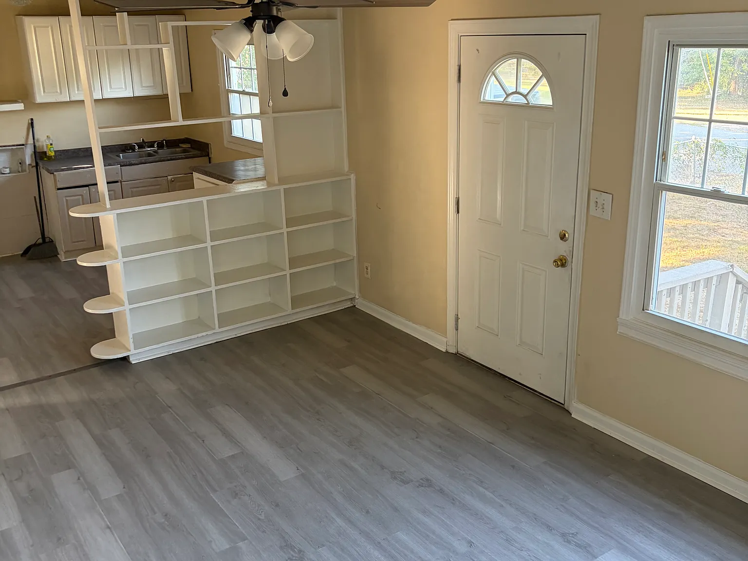 2 bed, 800 sqft, $1,000 — Photo 4