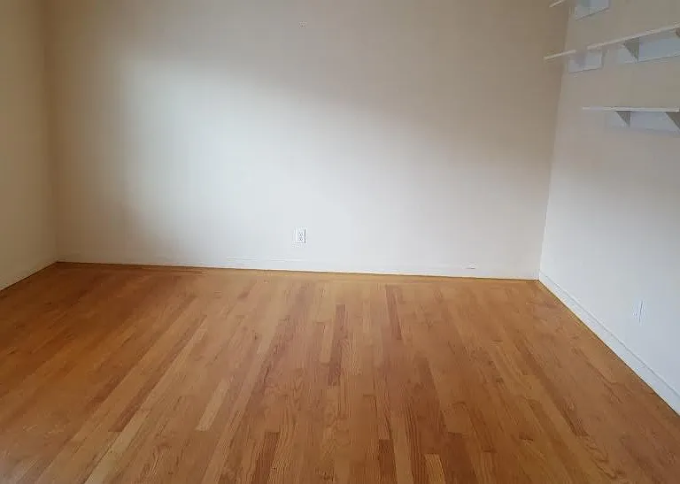 680 Alcatraz Ave — Photo 4
