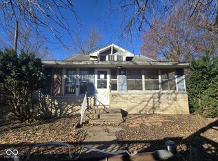 10 N 37th St, Terre Haute, IN 47803