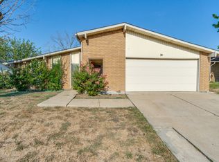 3510 Chamberland Dr, Arlington, TX 76014