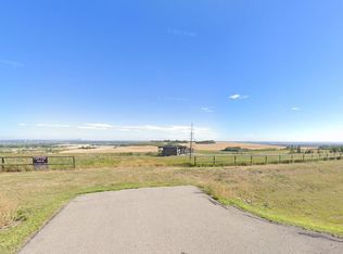 250080 Dynasty Dr W, Foothills County, AB T1S4Y4