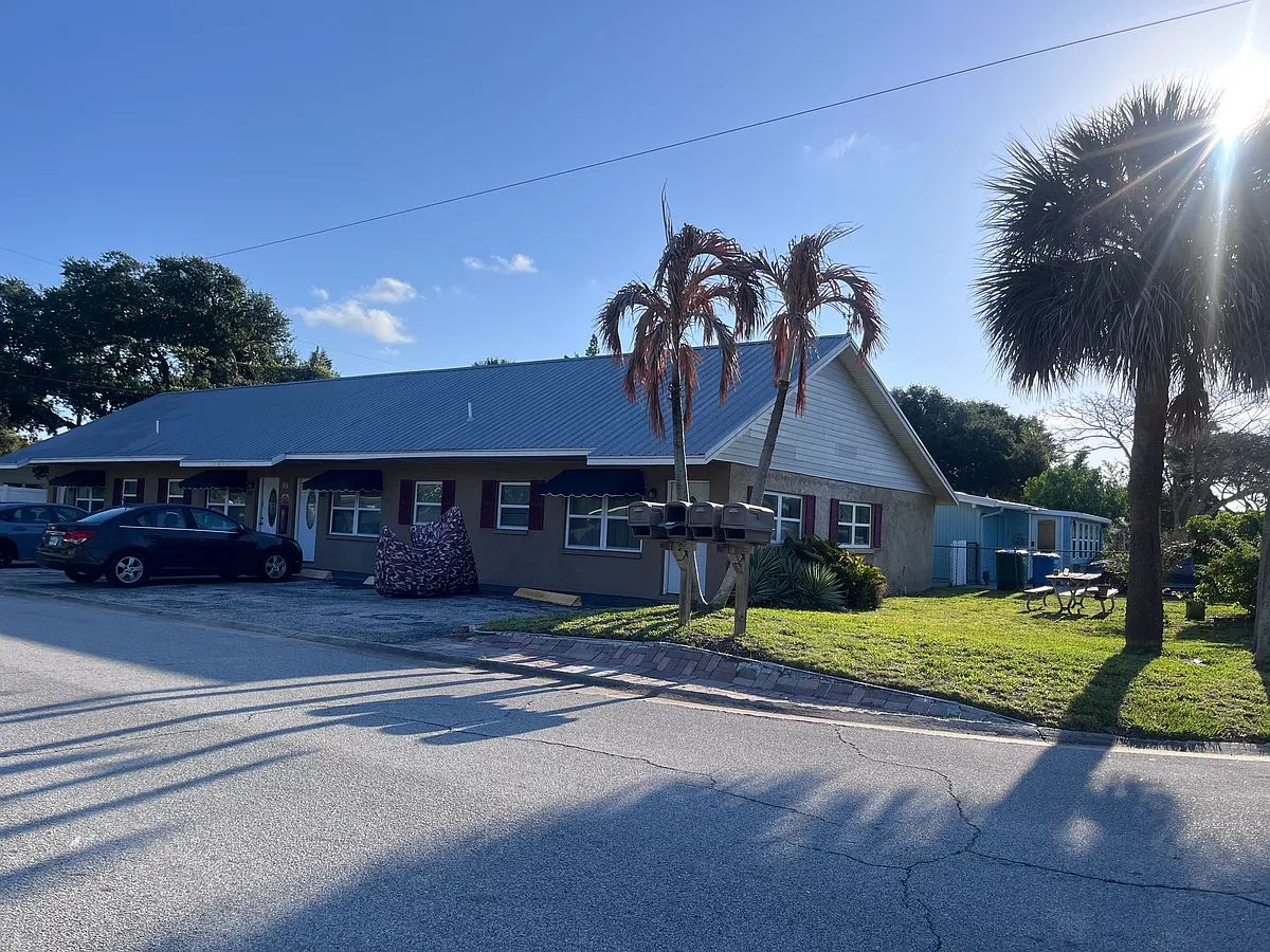 Building Photo - 7612 Orange Ave #7612
