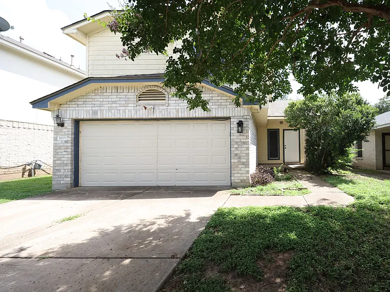 1153 Miss Kimberlys Ln — Photo 1