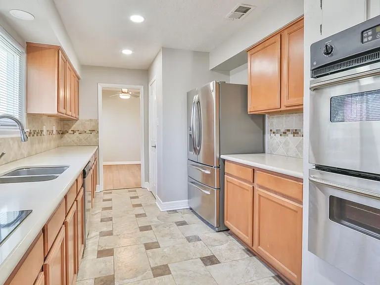 509 Belmont Dr — Photo 14