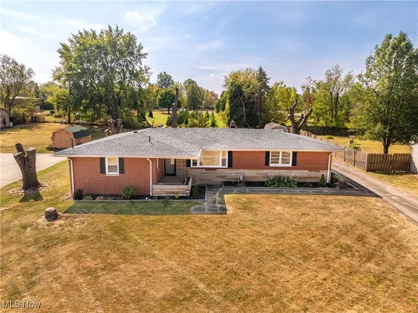 5822 Longview St SW, Massillon, OH 44646