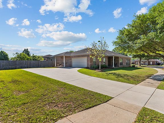 4th image of 226 Maplecliff Dr