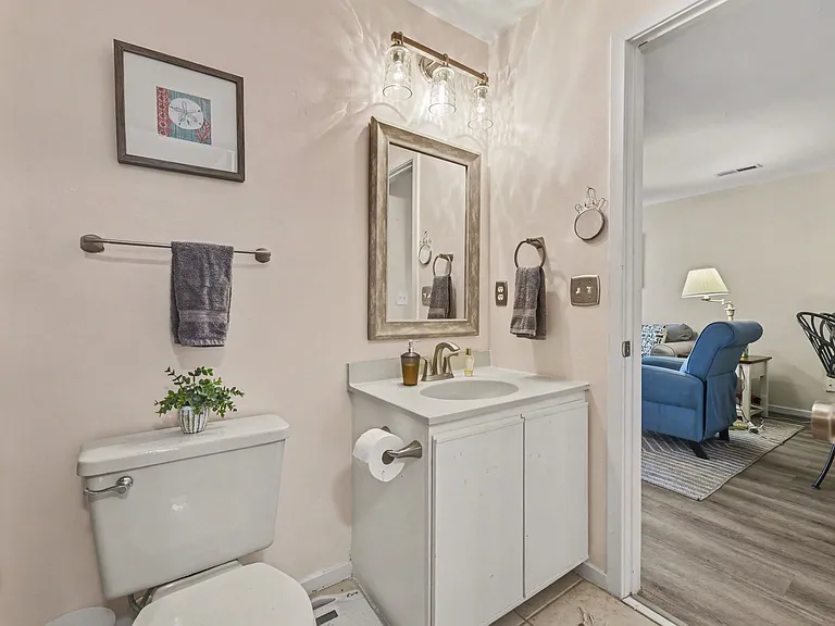 1263 Marshview Dr — Photo 12