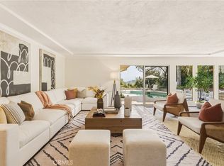 3586 Alana Dr, Sherman Oaks, CA 91403