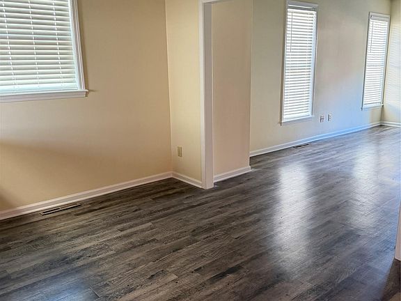 5th image of 113 W G St