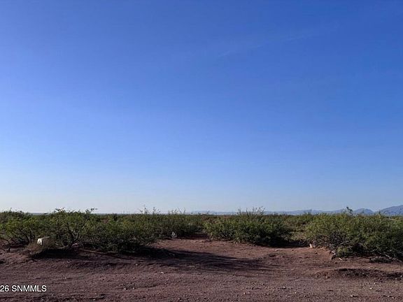 2nd image of 7675 Kings Rd