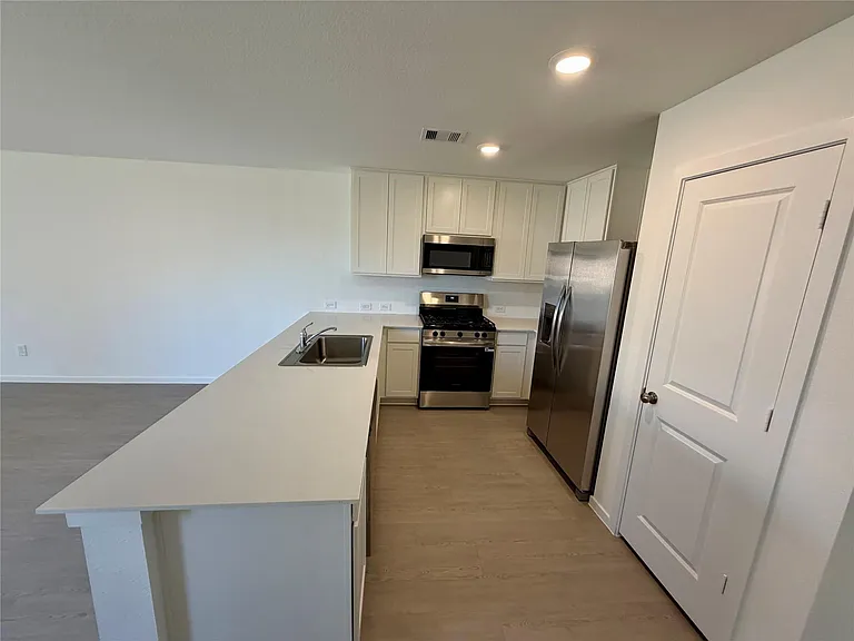 28722 Bottom Grass Trl — Photo 11