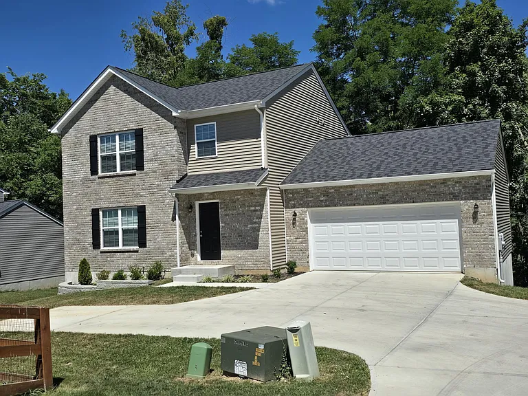 Eclipse Properties — Photo 19